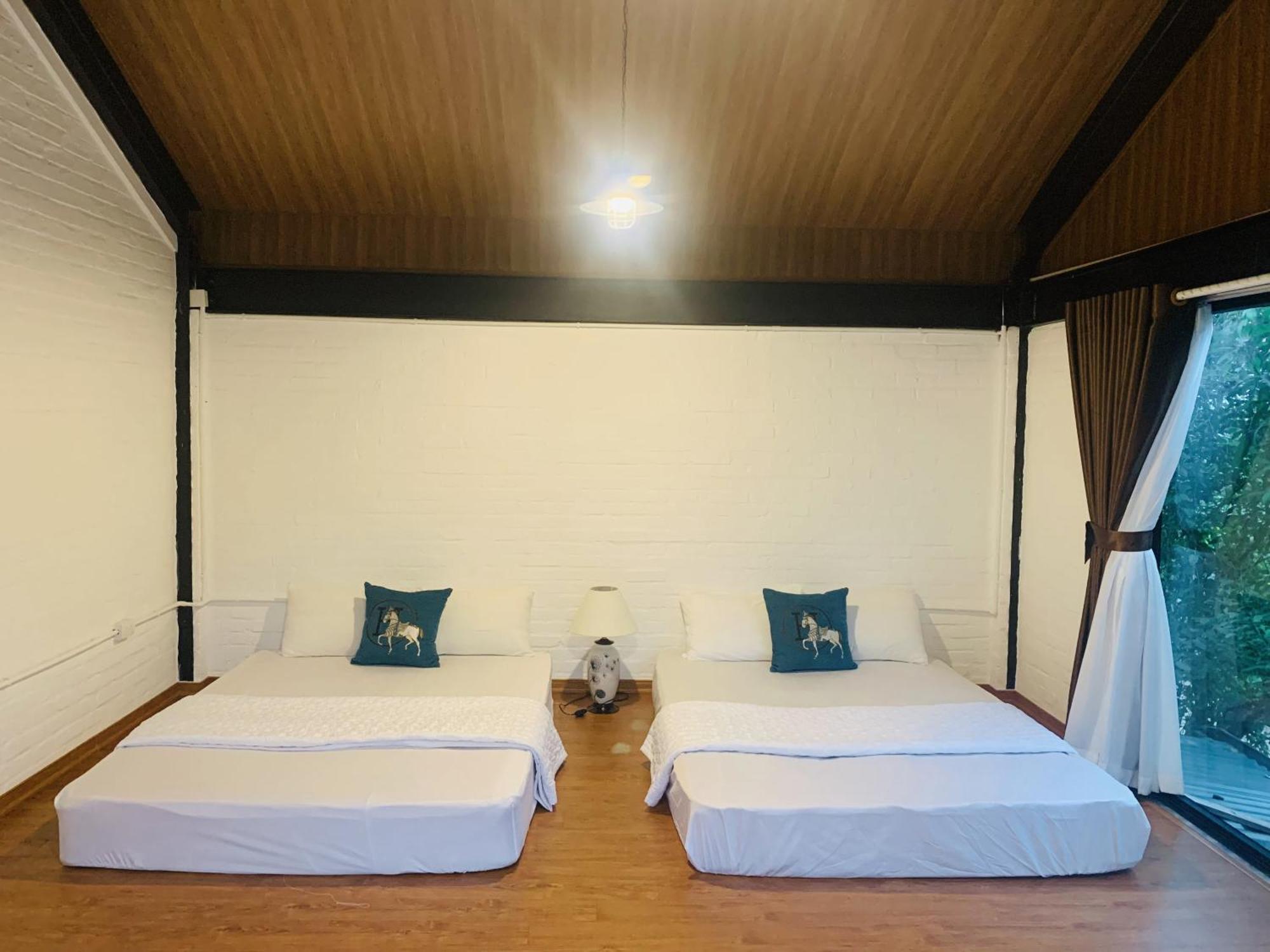 Dinh Gia Home Villa & Resort ニンビン 部屋 写真